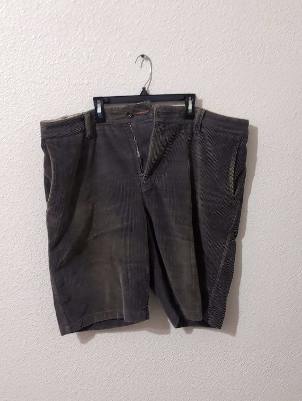 Quiksilver Men's Dark Gray Corduroy Shorts